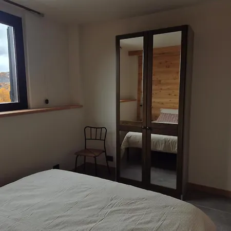 Moda Cimaboschi Apartment